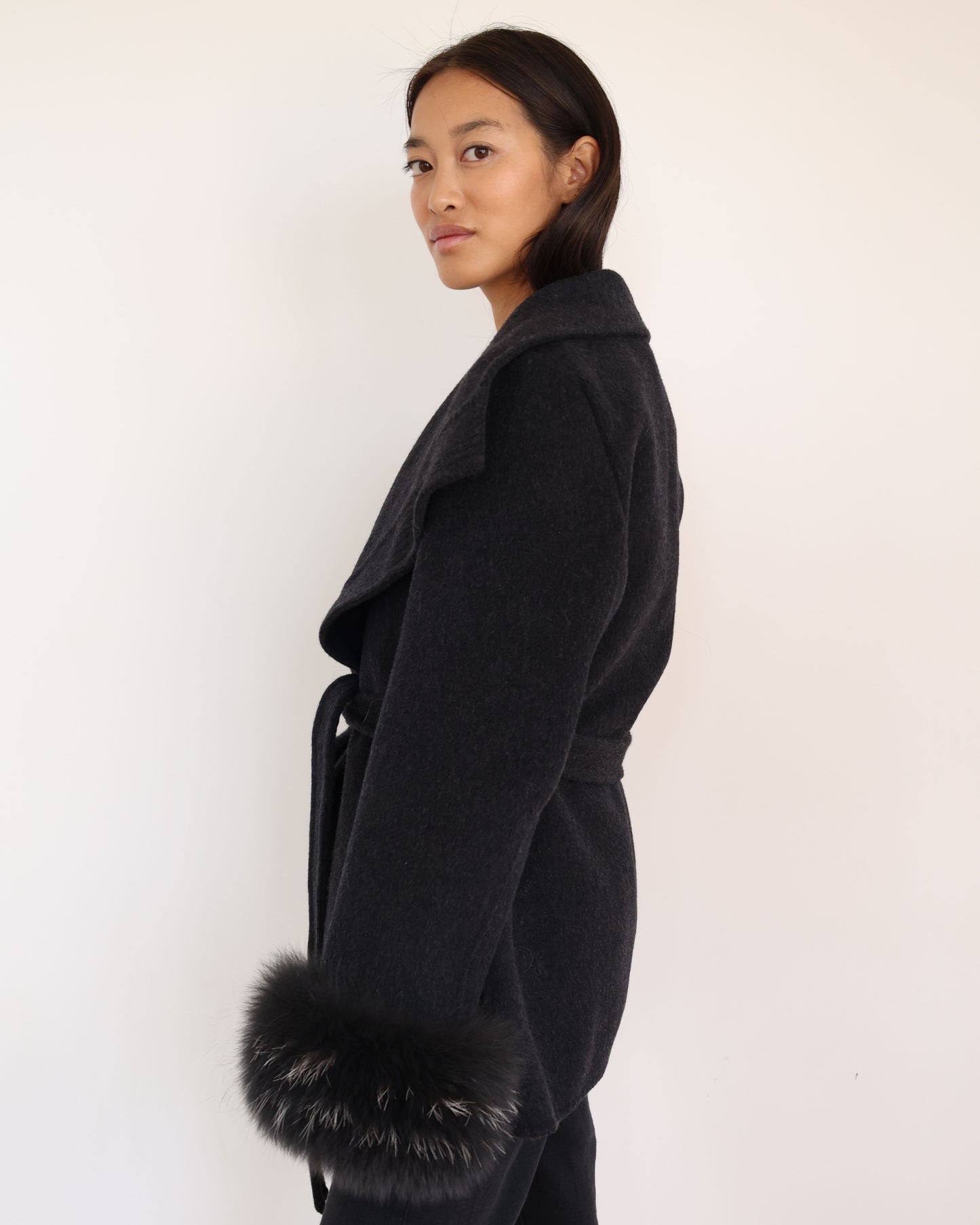 Luna Black Coat